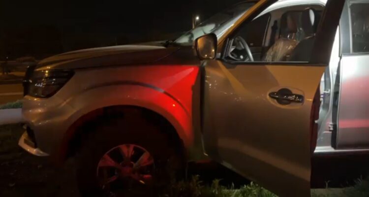 Mamá y su hijo sufren violento asalto en Conchalí: fueron amenazados con cuchillos mientras dormían