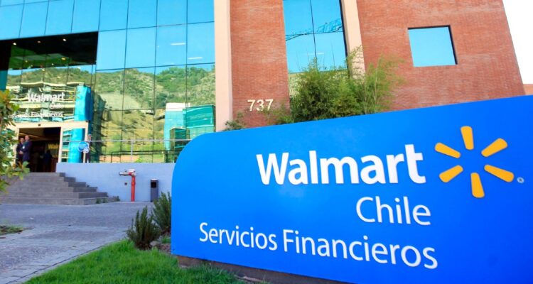 Walmart Chile deberá indemnizar con $10 millones a cliente que envió erróneamente a Dicom