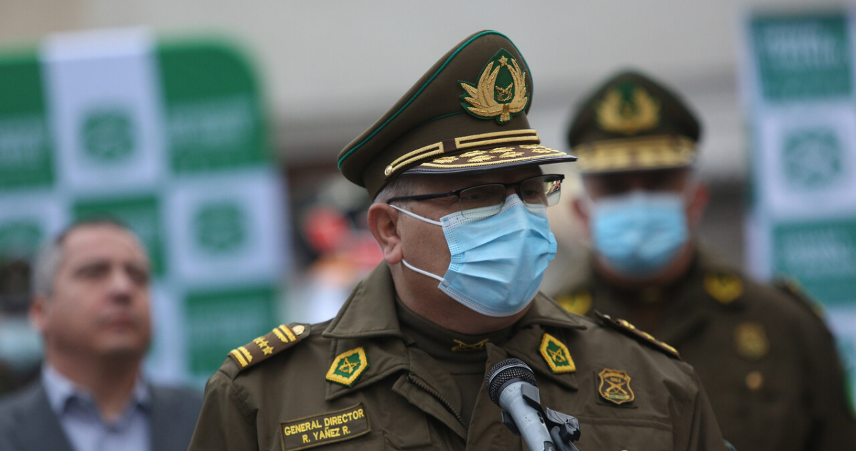 Carabineros desmiente nexo de jefe de inteligencia con robo de madera tras publicación de prensa