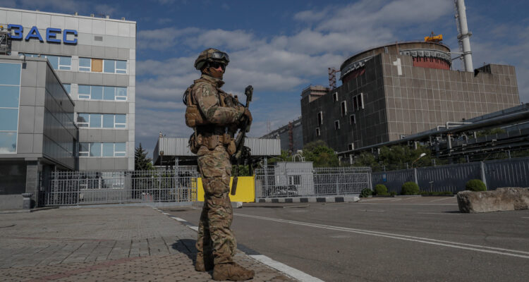 Inteligencia ucraniana teme un atentado terrorista de Rusia en la central nuclear de Zaporiyia