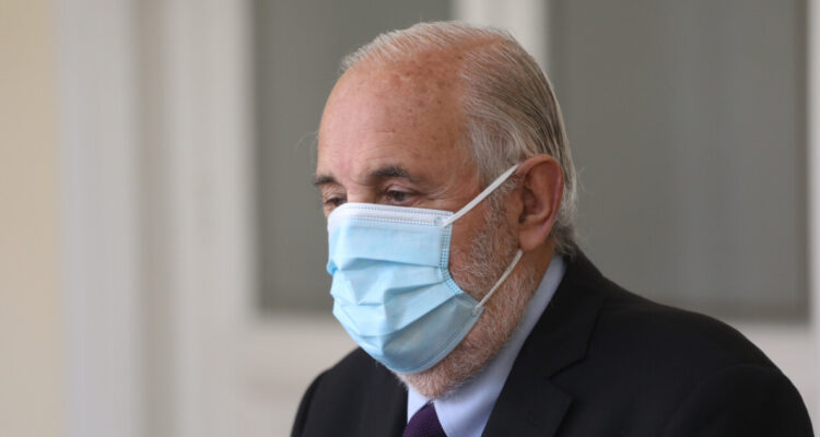 Abbott y demanda de Anguita por errores de la PDI: tribunal deberá resolver si amerita indemnización