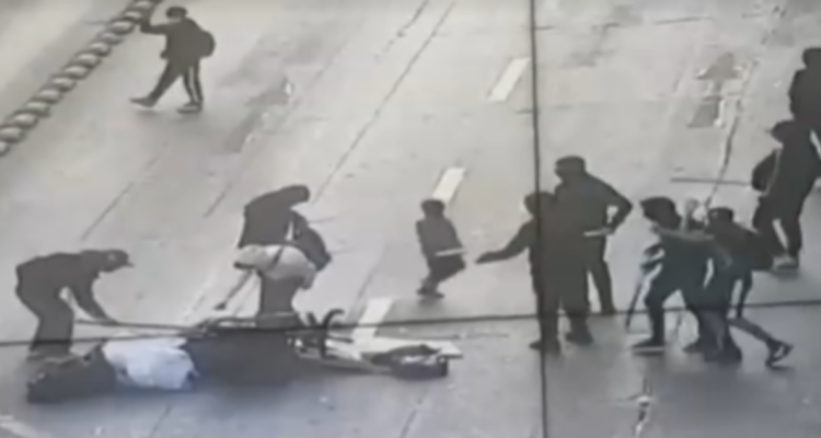 Abuela de niño de 5 años que participó de barricada dijo que no era la primera vez que lo hacía