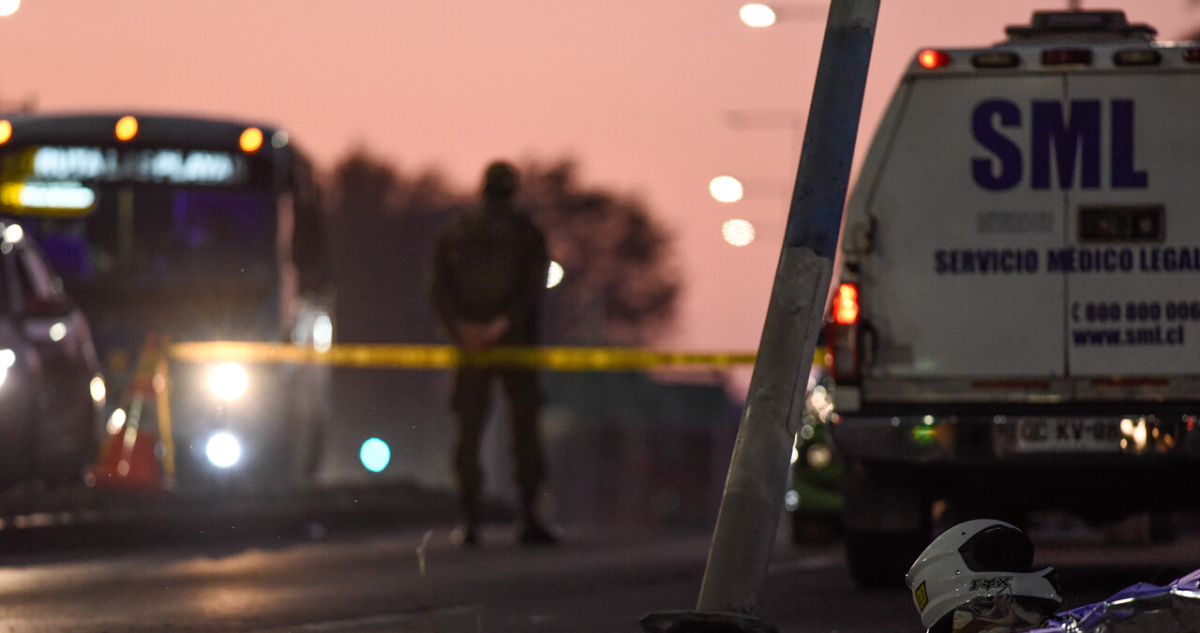 Dos adultos y una niña mueren en violento accidente de tránsito en Arica