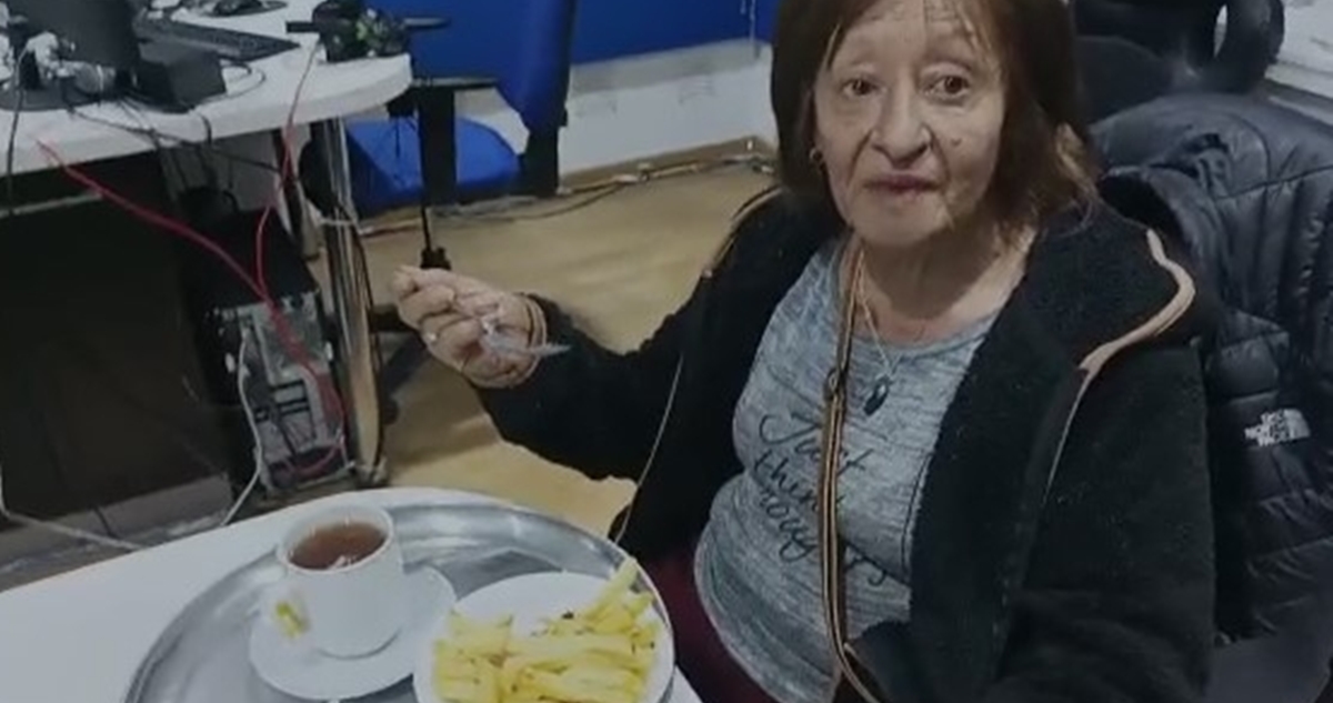 Adulta mayor llevaba 15 horas perdida: su hija llamó a Bío Bío y auditor la encontró en 13 minutos
