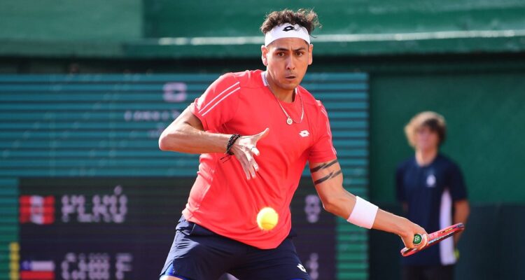 Alejandro Tabilo buscará el triunfo sobre Perú ante Juan Pablo Varillas.