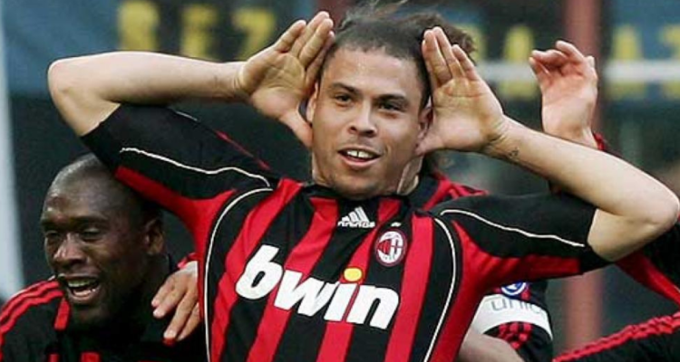 Revelan detalles de la llegada de Ronaldo Nazario al AC Milán.