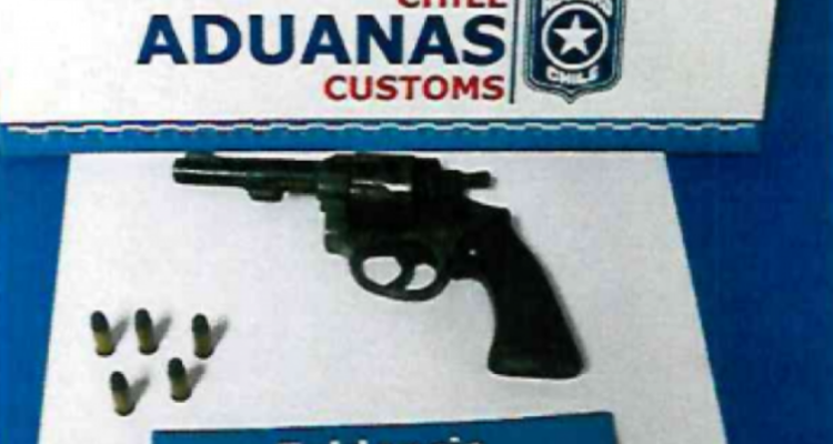 Argentino que ingresó con arma de fuego a Chile tendrá que pagar 100 mil pesos