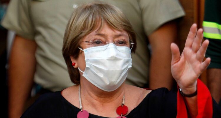 bachelet mujeres campaña