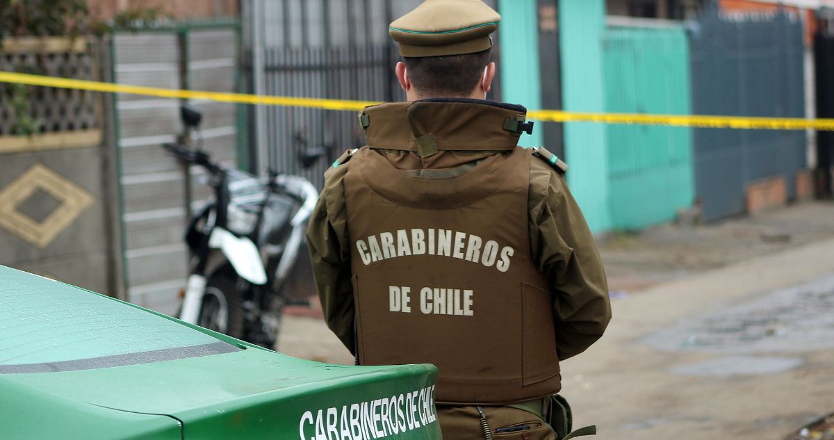Autor está identificado pero no detenido: balacera frente a hospital de Quillota deja un herido