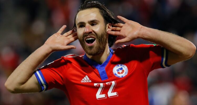 Tres clubes españoles observarán a Brereton en amistoso Chile-Marruecos