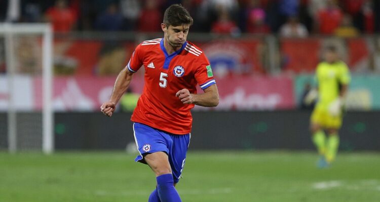 Benjamín Kuscevic jugando por La Roja.