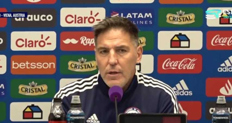 Eduardo Berizzo reconoce su molestia por el empate ante Qatar.