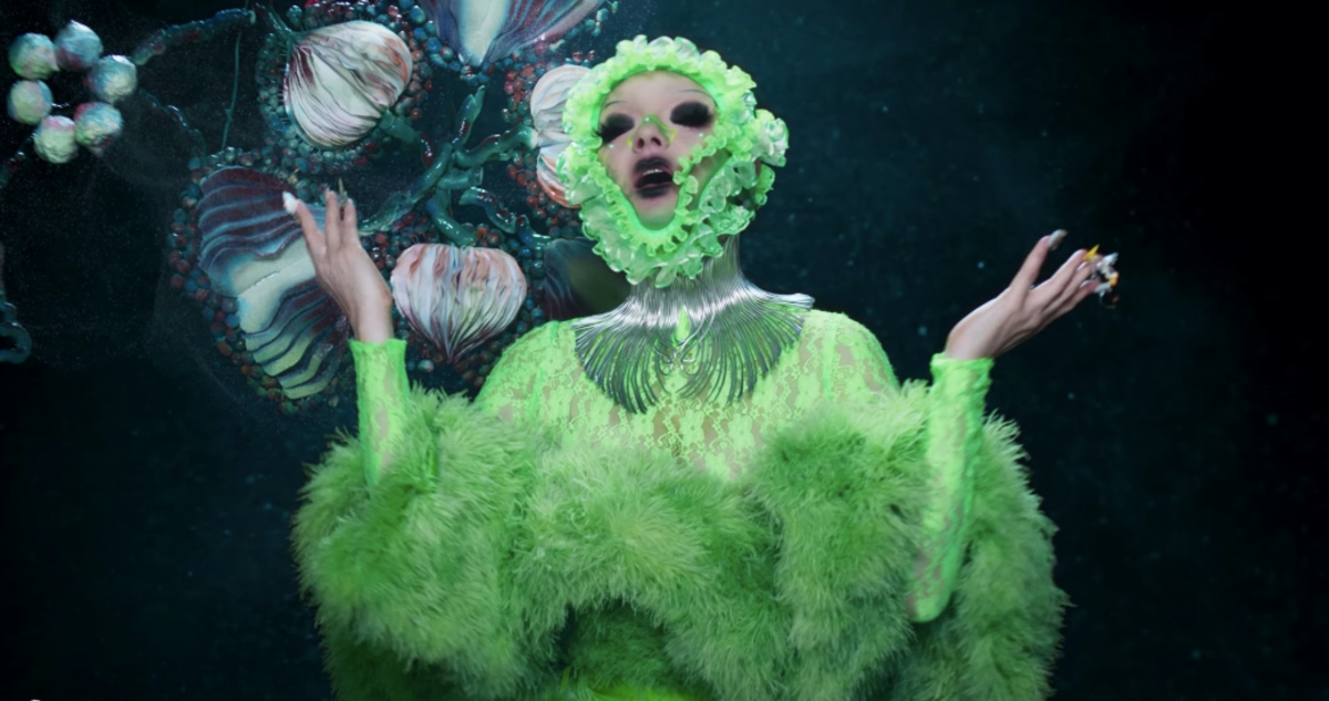 Björk, víctima de acoso sexual, critica cultura de la cancelación tras denuncias contra colaborador