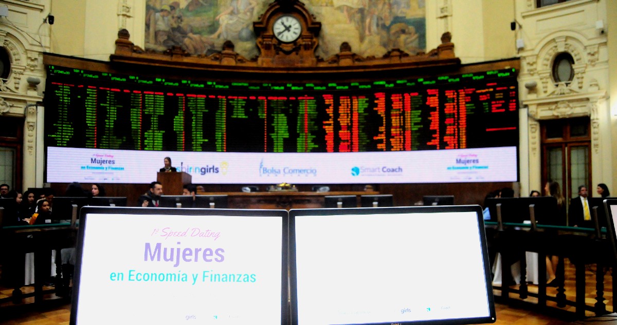 Gobierno presentaría proyecto para fijar presencia de mujeres en directorios de ciertas empresas