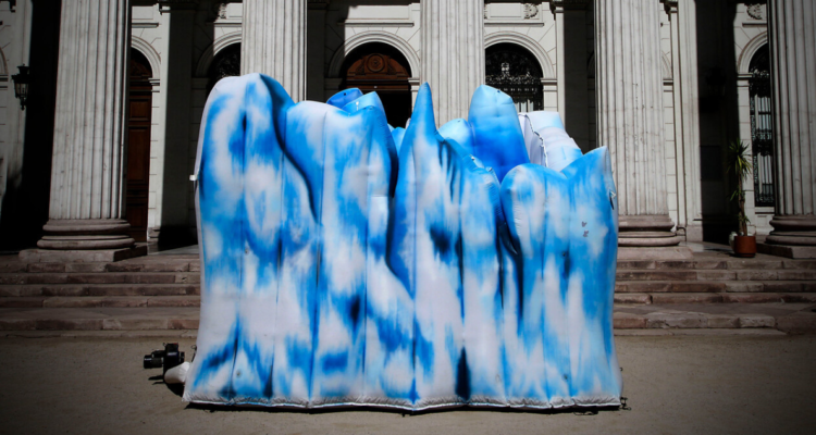 Con 114 votos a favor, uno en contra y 17 abstenciones, la Cámara de Diputadas y Diputados aprobó el proyecto de ley de protección de los glaciares.