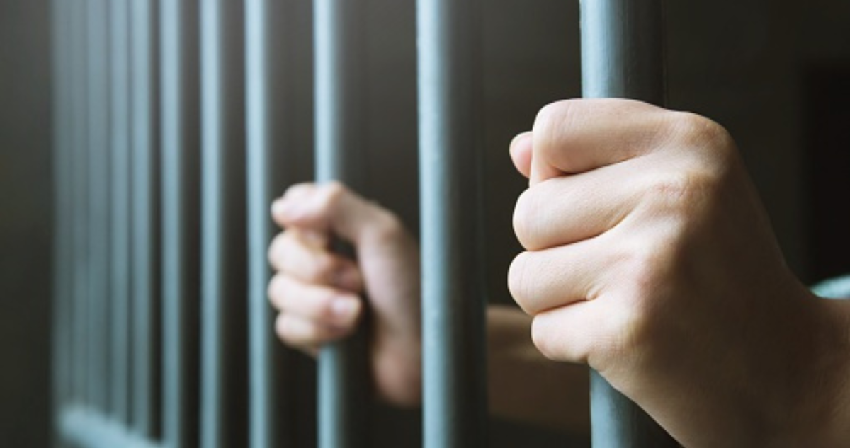 Sentencian a 20 años de cárcel a hombre que violó y abusó sexualmente de hijas en Nueva Imperial.
