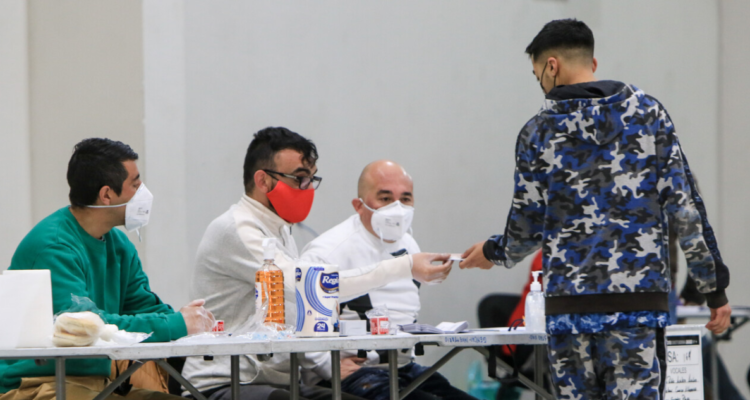 Reo votando en Plebiscito