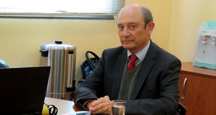 Rutherford podría procesarlo: Juan Emilio Cheyre declara en calidad de inculpado por malversación