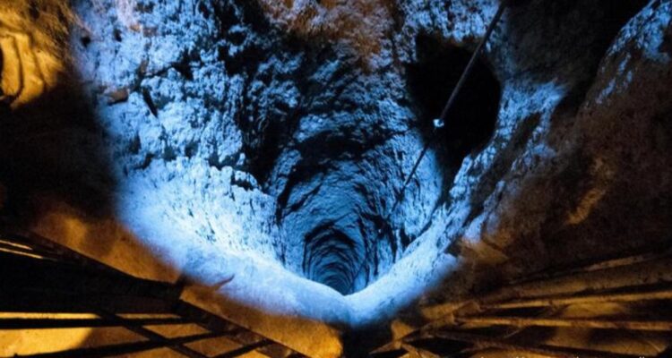 Hombre descubre ciudad subterránea en Turquía