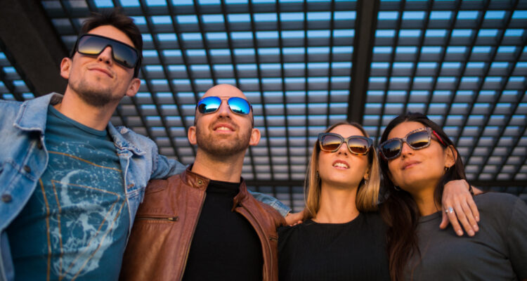 Consejos para cuidar los ojos de enfermedades y exposición a la luz