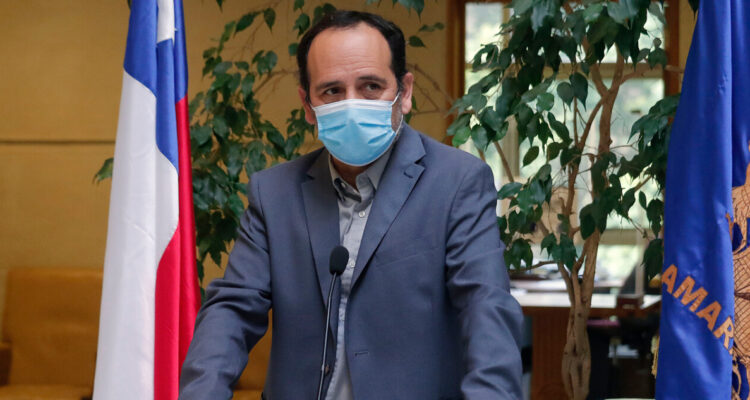 Núñez se defiende de críticas por advertir con irse del Gobierno