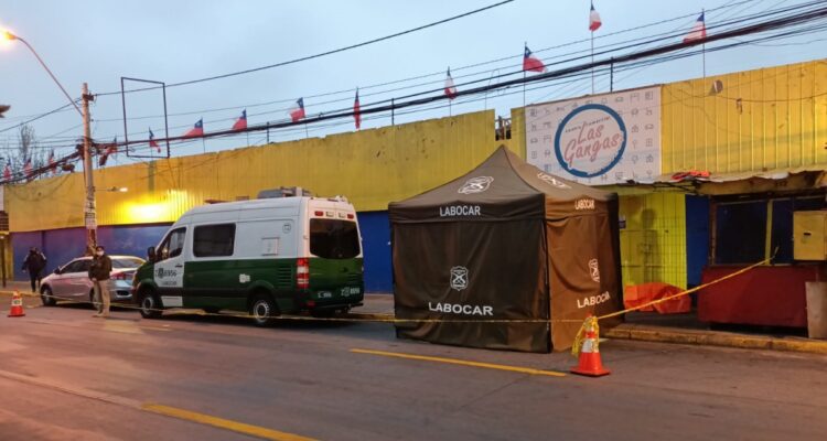 Carabineros investiga doble homicidio en Santiago