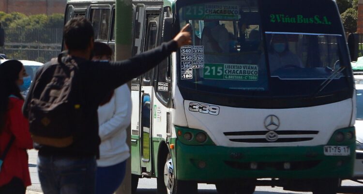 Decretan emergencia comunal por crisis del transporte en Valparaíso