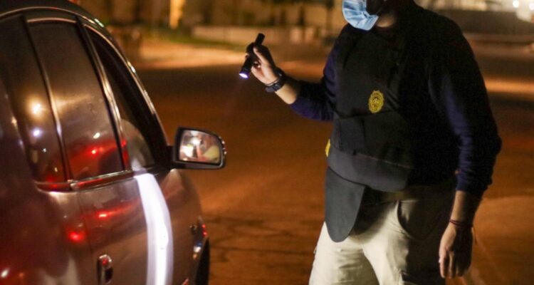 Padre e hijo sufren encerrona en Cerro Navia