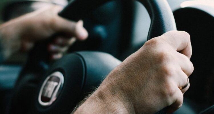 Concejal de Cerrillos sufre encerrona cuando llegaba a su domicilio