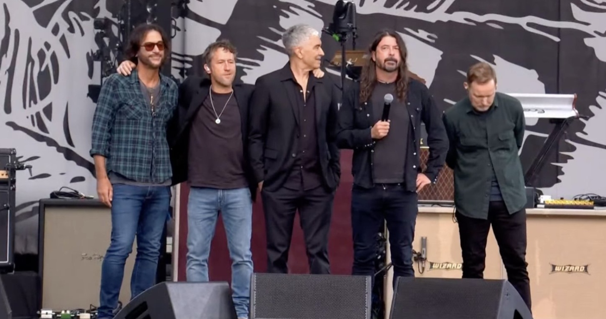 “Estamos aquí para celebrar la vida”: Dave Grohl inaugura emotivo homenaje a Taylor Hawkins