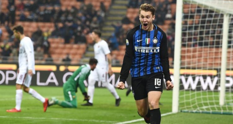Facundo Colidio jugando por el Inter de Milán.