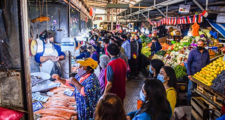 Feriantes y cámara de comercio por rechazo