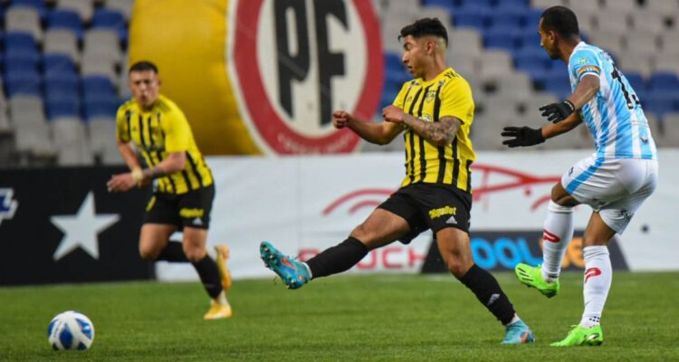 Fernández Vial y Magallanes igualaron por la Primera B.