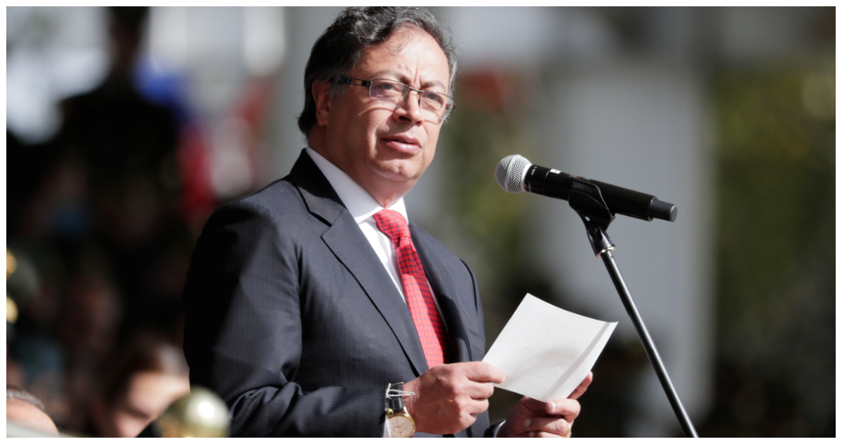 Gustavo Petro pedirá a Nicolás Maduro que sea garante en negociaciones de paz con el ELN