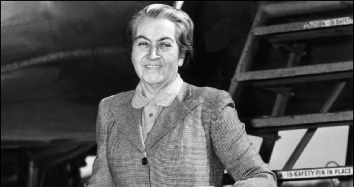 Homenajean a Gabriela Mistral en España por centenario de “Desolación”: embajador encabezó el acto
