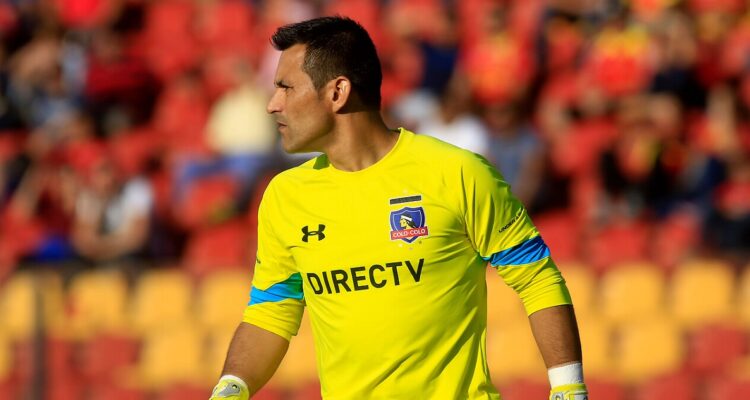 Justo Villar jugando por Colo Colo.