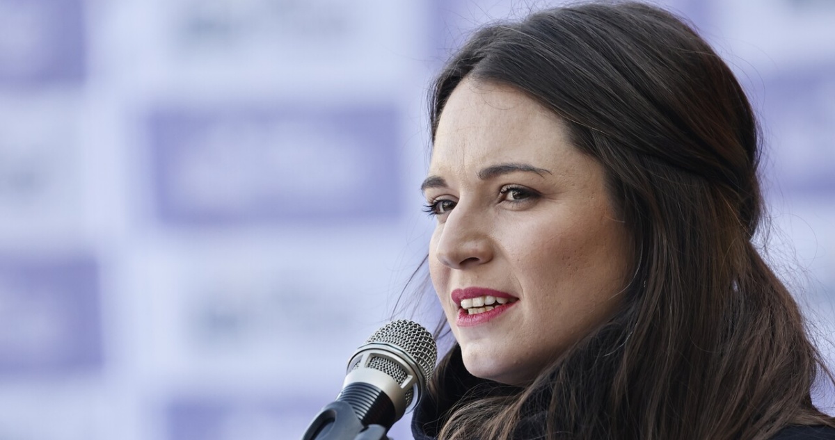 Aseguran que Karamanos dejará pronto su cargo como coordinadora sociocultural de la Presidencia