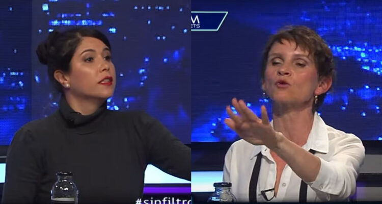 Katherine Martorell molesta en Sin Filtros mientras habla con Carolina Tohá.
