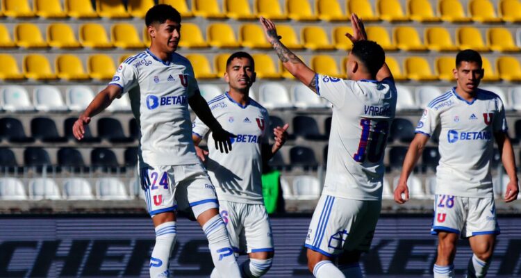 La U no liberó a tres cracks para La Roja.