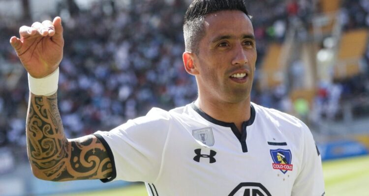 Lucas Barrios, exgoleador de Colo Colo, se retira del fútbol