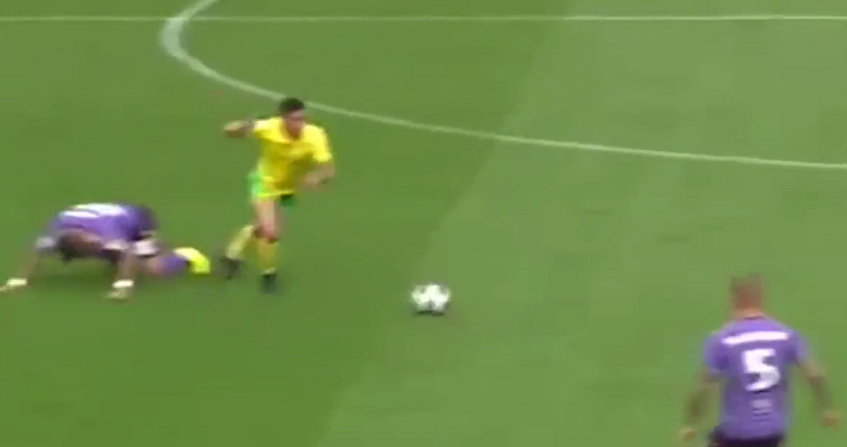 Marcelino Núñez se lució con asistencia ante Coventry.