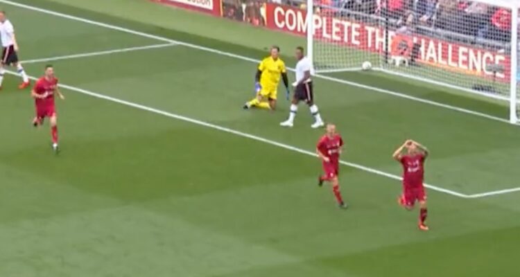 Mark González anotó por el Liverpool en partido de leyendas