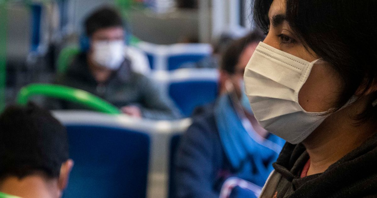 Partido Liberal pide al gobierno eliminar mascarilla y pase de movilidad