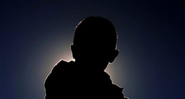 menor muere aplastado