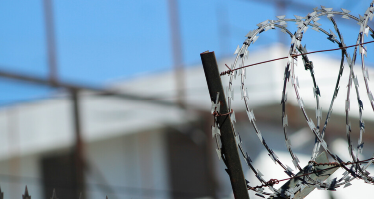 Muere interno de 21 años en cárcel de Valdivia