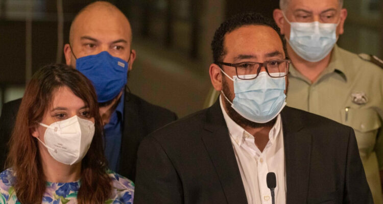 Cataldo: “El que piensa que esto de trata de tuits, no está entendiendo la dimensión del problema”