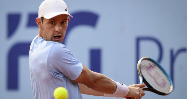 Nicolás Jarry avanzó a octavos de final en el ATP de Seúl