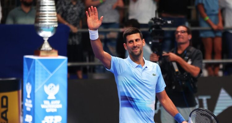 Novak Djokovic barrió con Pablo Andújar en Tel Aviv