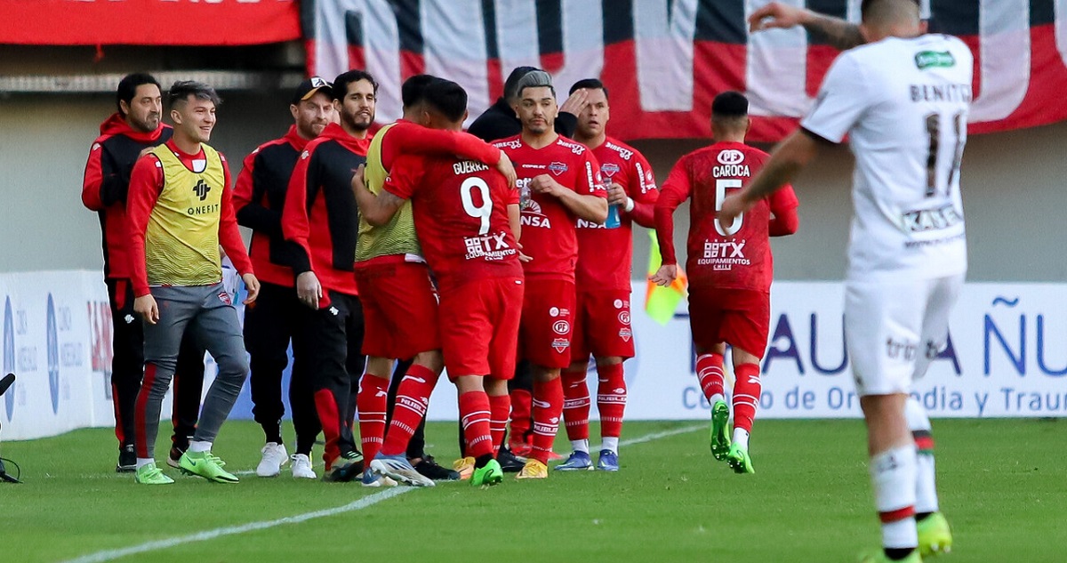 Ñublense venció a Palestino en Chillán