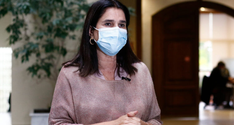 Diputada Ossandón: “Es el momento que la Constitución del ’80 quede enterrada bajo tierra y con cal”